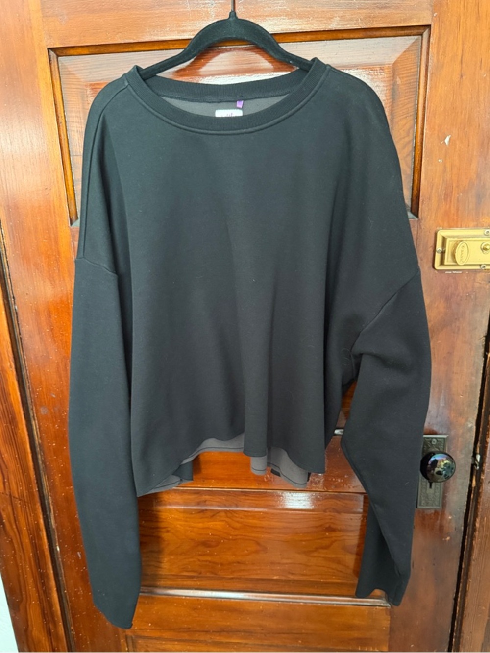 YITTY Fleece Cropped Crewneck Top